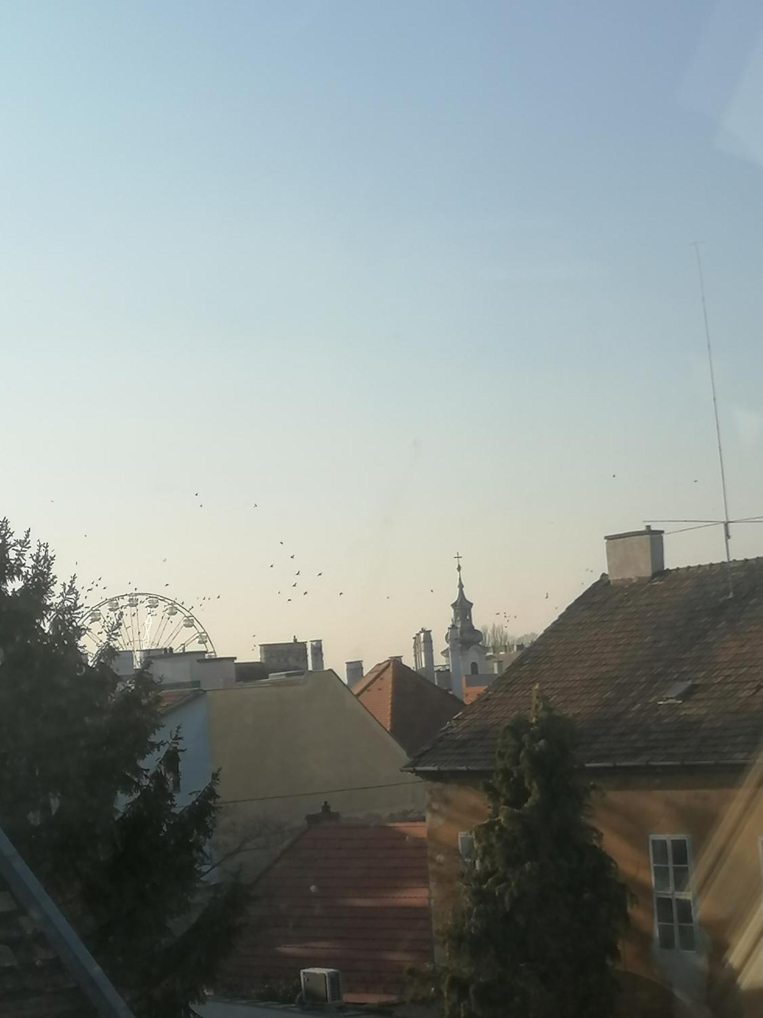 Ujkapu Sunshine Apartments Gyor Luaran gambar