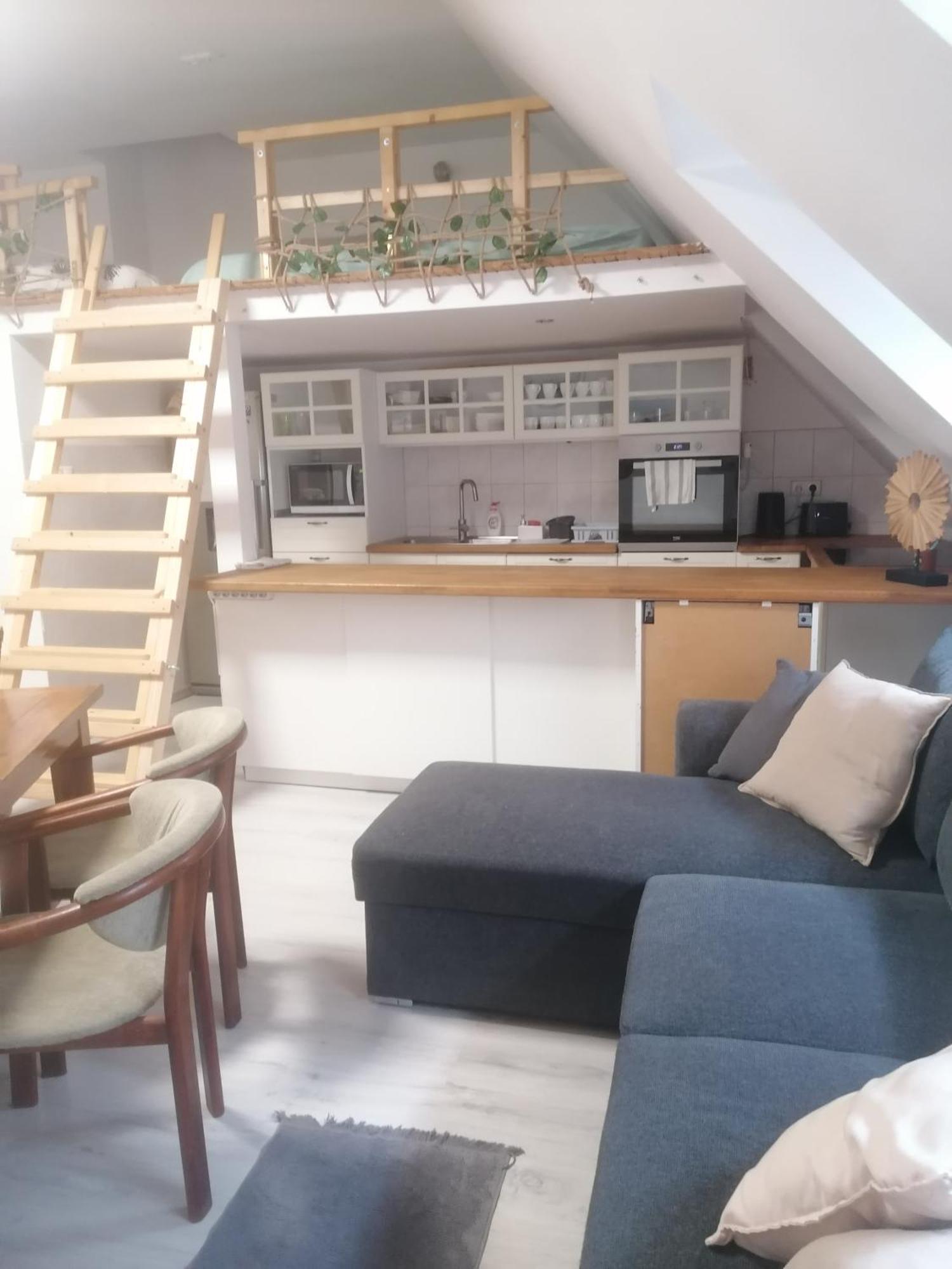 Ujkapu Sunshine Apartments Gyor Luaran gambar