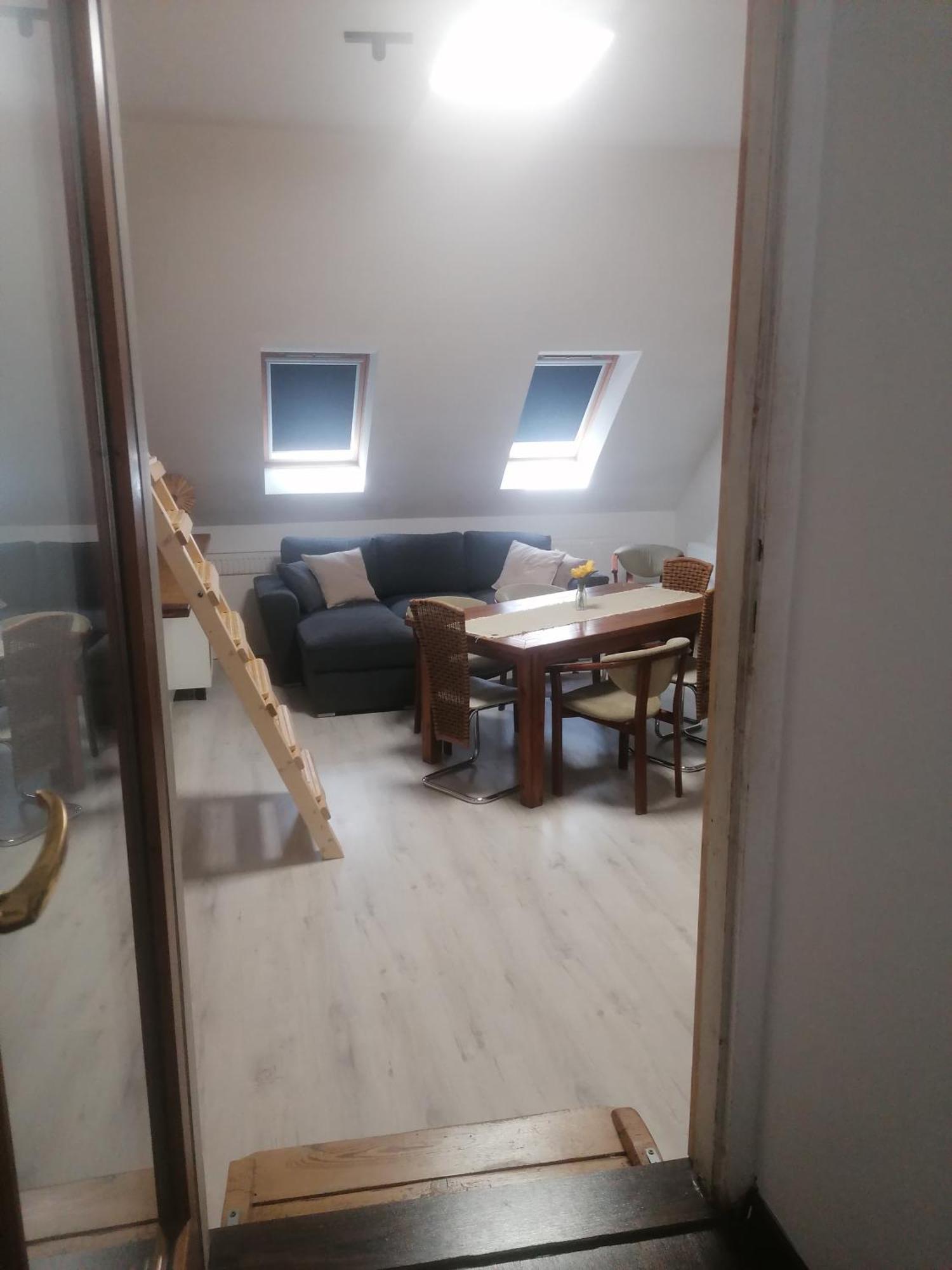 Ujkapu Sunshine Apartments Gyor Luaran gambar